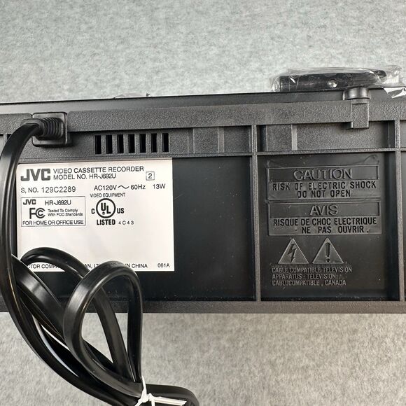 JVC Stereo Video Cassette Recorder VCR Black HR-J692U Hi-Fi SQPB Remote - Picture 12 of 14